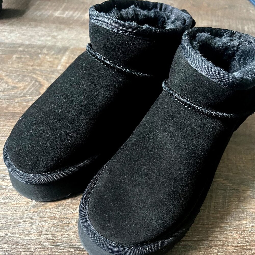 NEW Ugg Classic Ultra Mini Platform